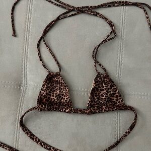 Montce euro bikini top